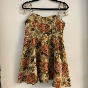 Vintage inspired floral mini dress